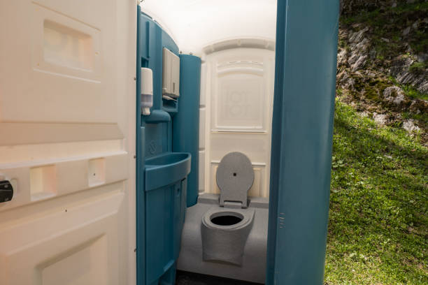 Best Wedding porta potty rental  in Collins, MS