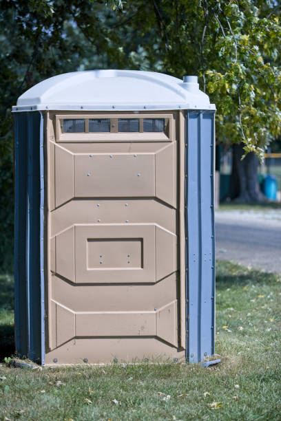 Best Affordable portable toilet rental  in Collins, MS